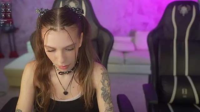 Selena_Glow's cam snapshot