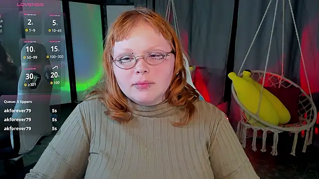 LottieReed's cam snapshot