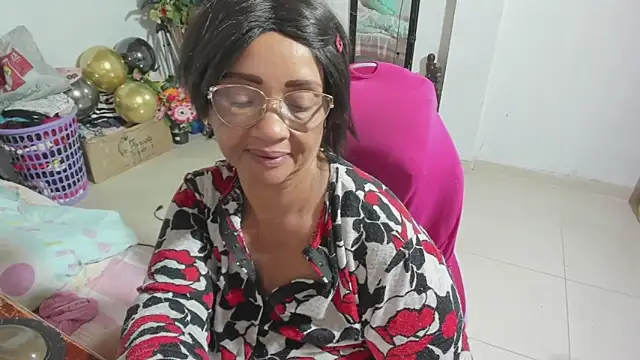 Mrs_mommy_ live sex cam