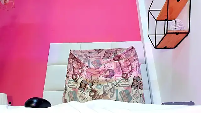 Baby_doll_XOXO live sex cam