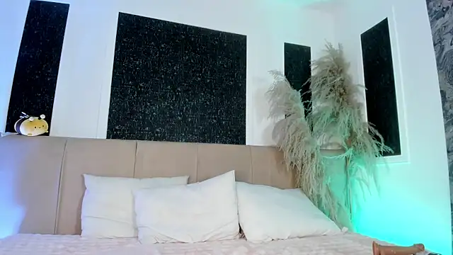 Alaia_Manson live sex cam