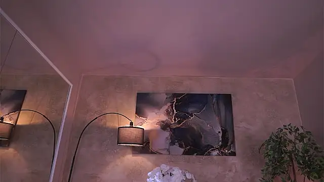 TiffanyBlaize's cam snapshot