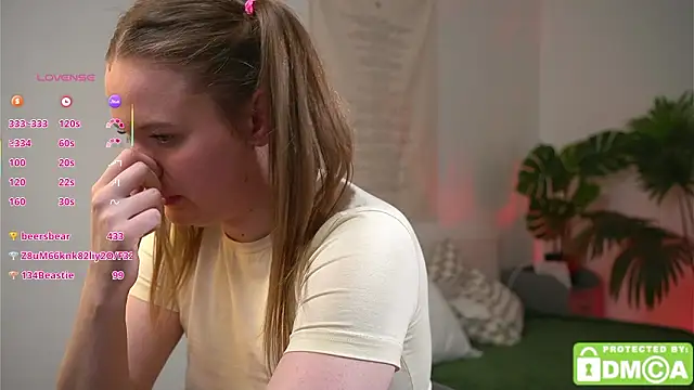 Agatha_Gris live sex cam