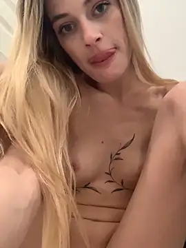 Bellalolahot live sex cam