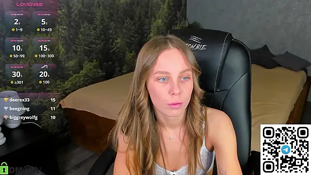 Tesssa_Young live sex cam