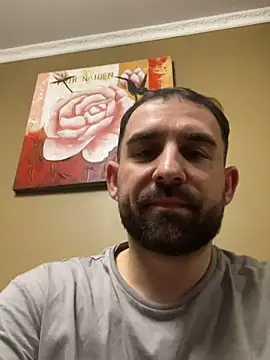 Lover_boy_89 live sex cam