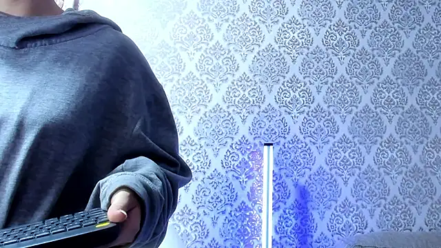 SuccubusDolly's cam snapshot