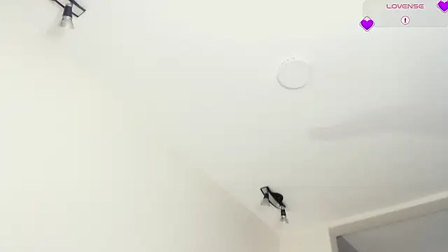 Agatha_Dubois4_'s cam snapshot