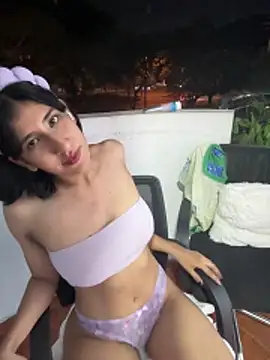 Violet_rousse7 live sex cam