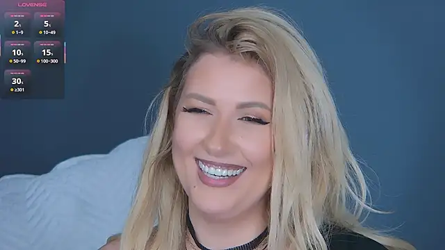 OndinaNoire live sex cam