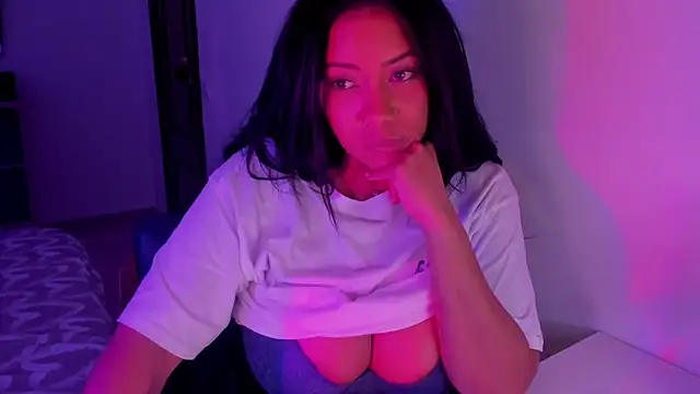 NicolePasqualott live sex cam