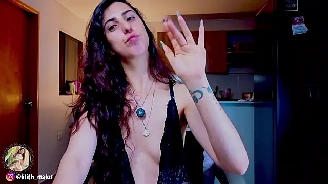 Lilith_malum live sex cam