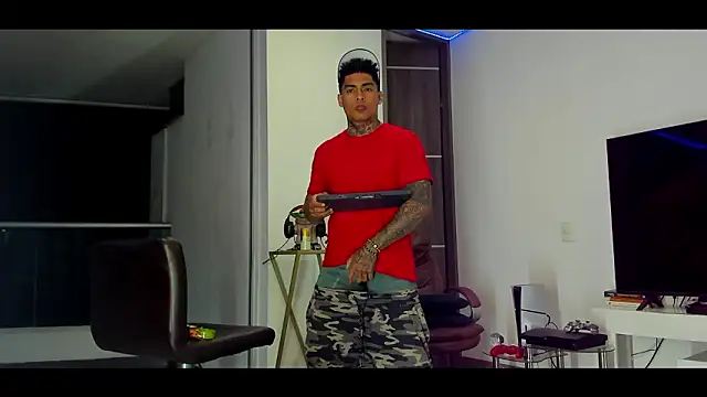 Dominiofit live sex cam