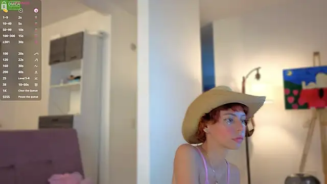 colette_e live sex cam