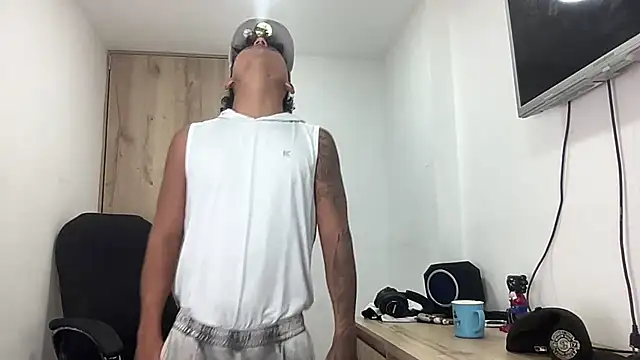 bob_petterson's cam snapshot