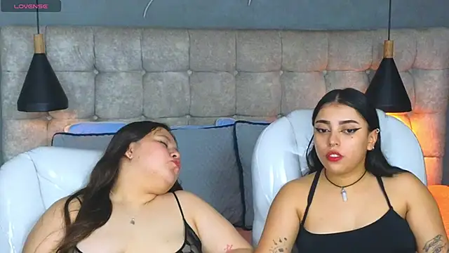 Laia_and_Aloby live sex cam