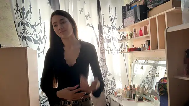 Cuteviola's cam snapshot