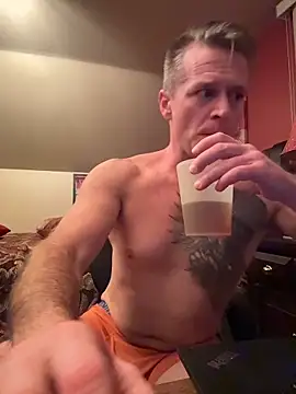 DILFiGuess1's cam snapshot