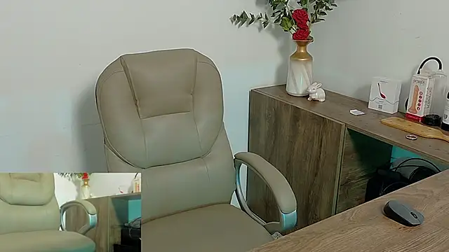 KaelSwitch's cam snapshot