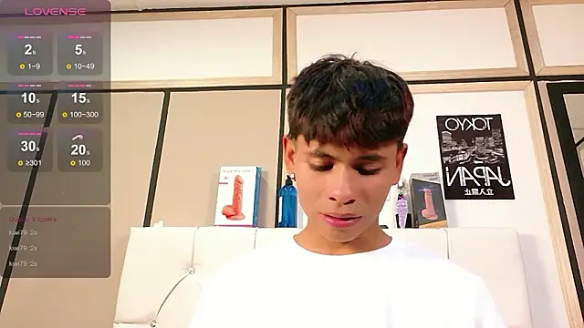 Ethan_Westt's cam snapshot