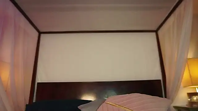 Katyerave live sex cam