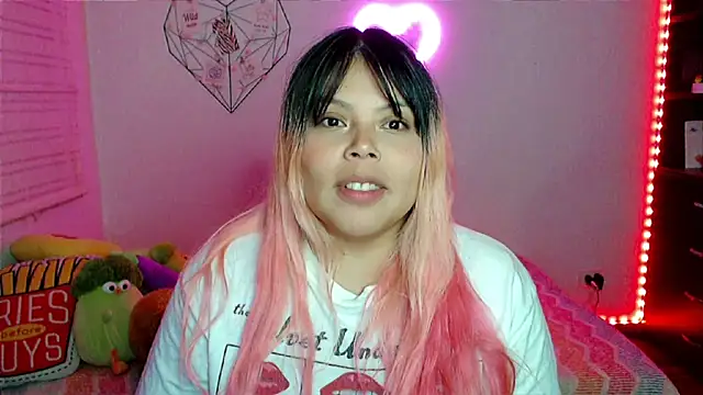 EllieMoonX live sex cam