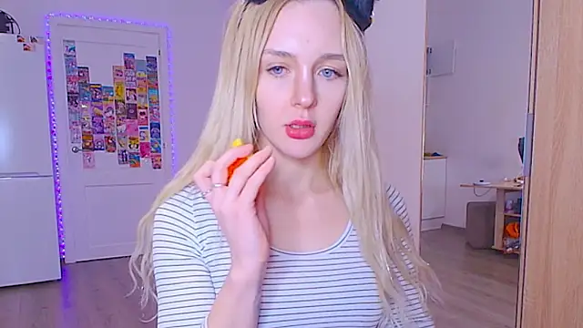 sailormoon666_'s cam snapshot