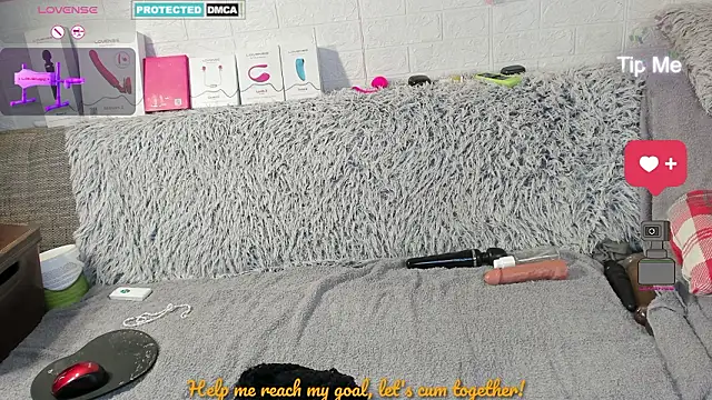 Lara_Croft-Milf_ live sex cam