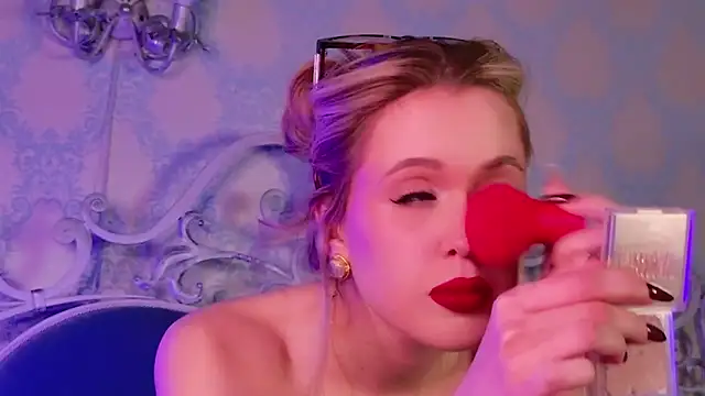 BECKI_VRES's cam snapshot