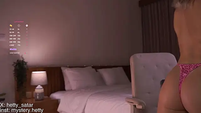 Hetty_satar live sex cam