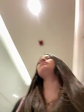 Isabella21_'s cam snapshot