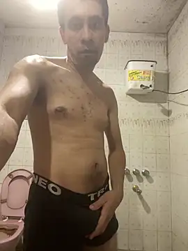 jonathan_yoni's cam snapshot