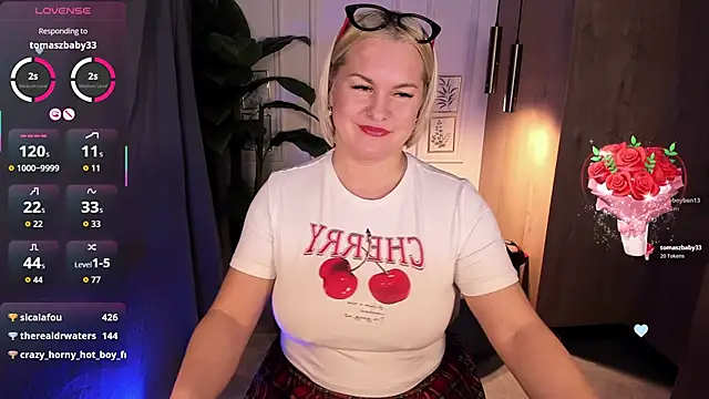 YolandaKiss's cam snapshot