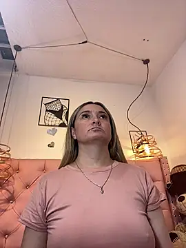 antonella87's cam snapshot