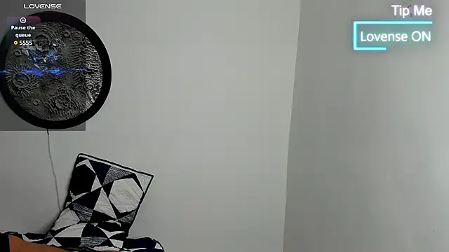 mike_belle live sex cam