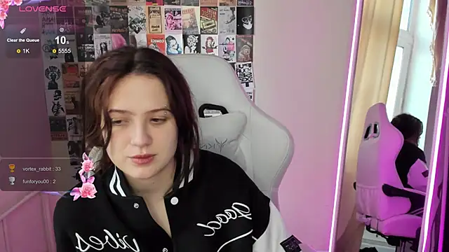 Anora_Miller live sex cam