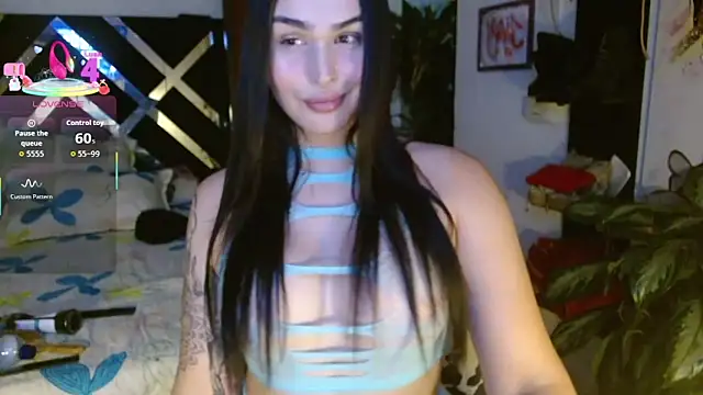 SarithaBunny live sex cam