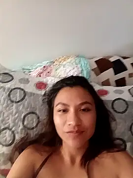 LeticiaHinkley live sex cam