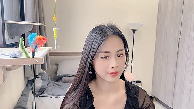 BabyOneDaily's cam snapshot