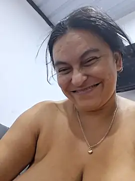 Horny-Mommy-Dirty live sex cam