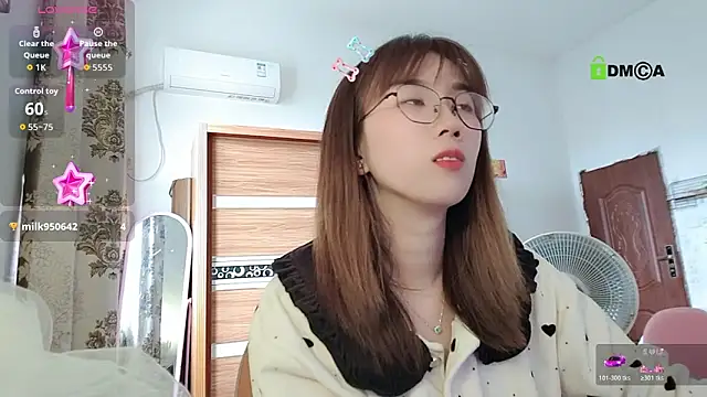 Lili_666 live sex cam