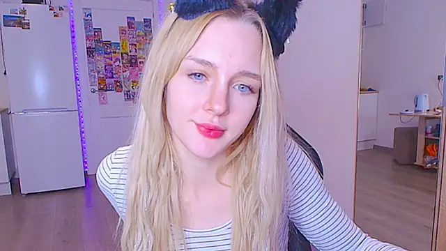 sailormoon666_'s cam snapshot