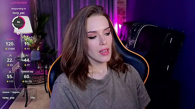 Accidental_Genius_'s cam snapshot