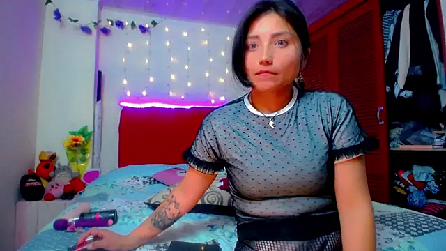 akai_krazna live sex cam