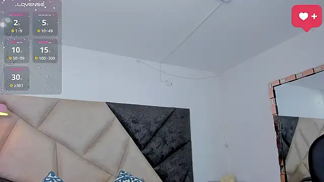 SaraWagner_ live sex cam