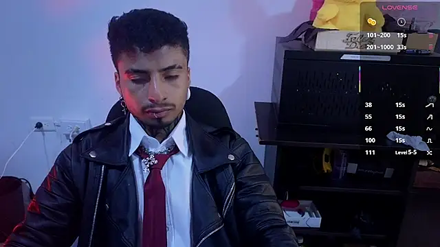 JuanCamiilo_66 live sex cam