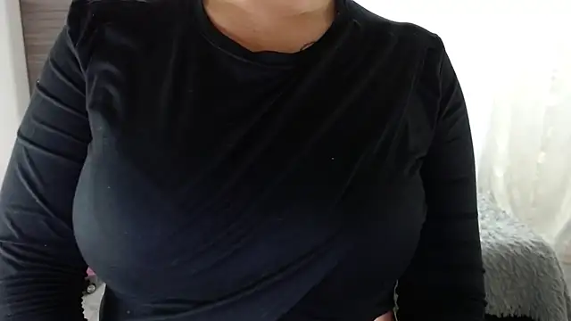 jjulietha95's cam snapshot