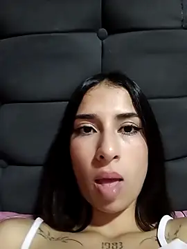 SoySarah_'s cam snapshot