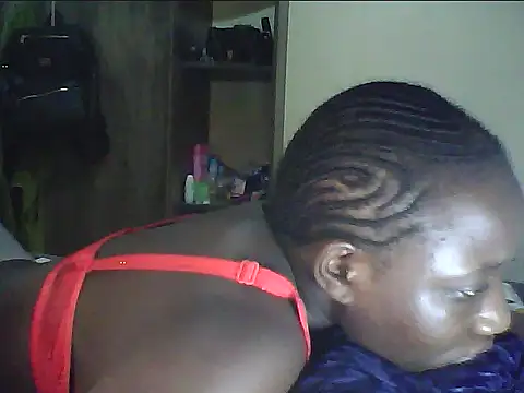 Adaline-Paris's cam snapshot