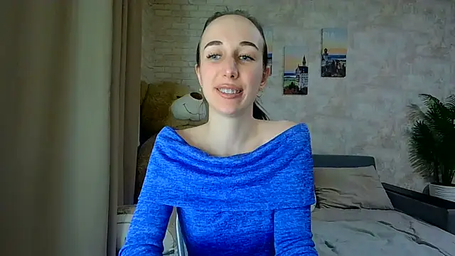 Anika_bloom's cam snapshot